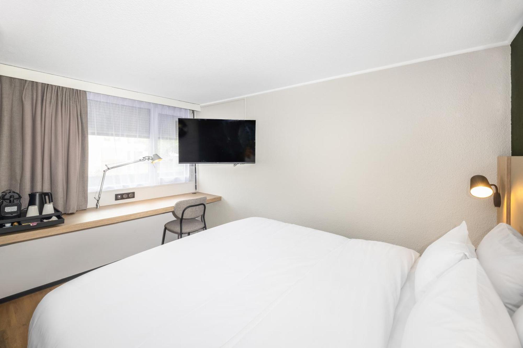 Hotel Campanile Marseille Saint Antoine Zewnętrze zdjęcie